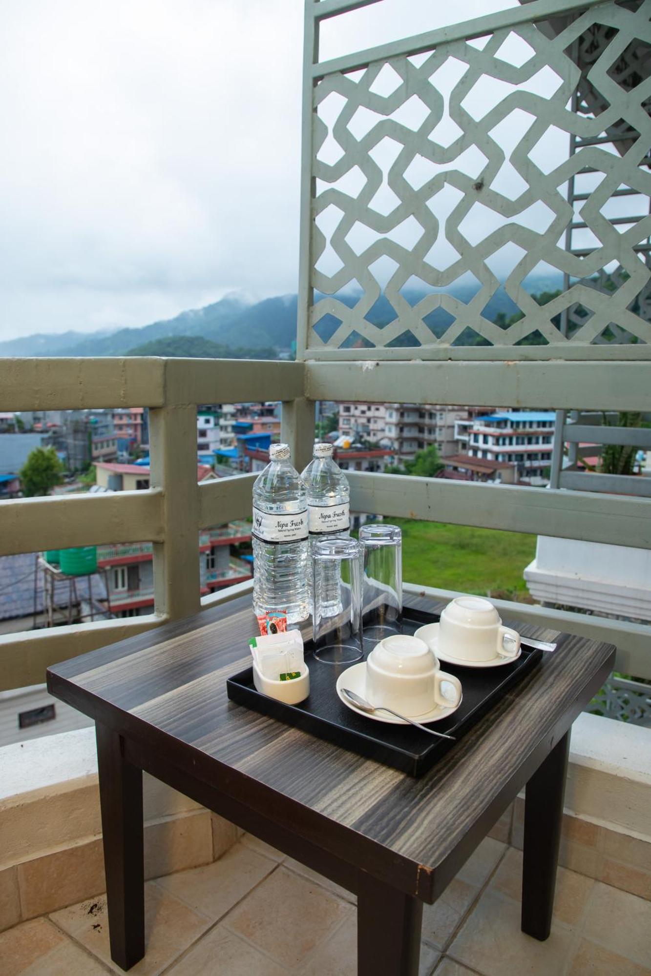 Chautari Boutique Hotel Pokhara Kültér fotó